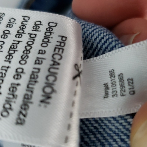 Wild Fable Women’s Happy Embroidered Highest Rise Mom Denim Shorts Size 4 - Picture 7 of 8